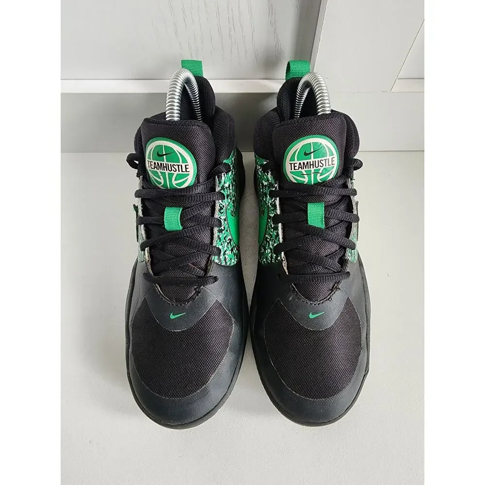Nike Team Hustle D 9 DIGI (GS) Sz‎ 3.5Y Kids Black/Green Boys Sneaker